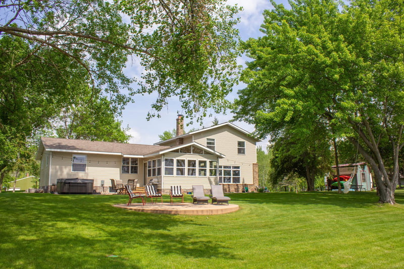 45555 Whispering Sands Ln, Perham, MN 56573