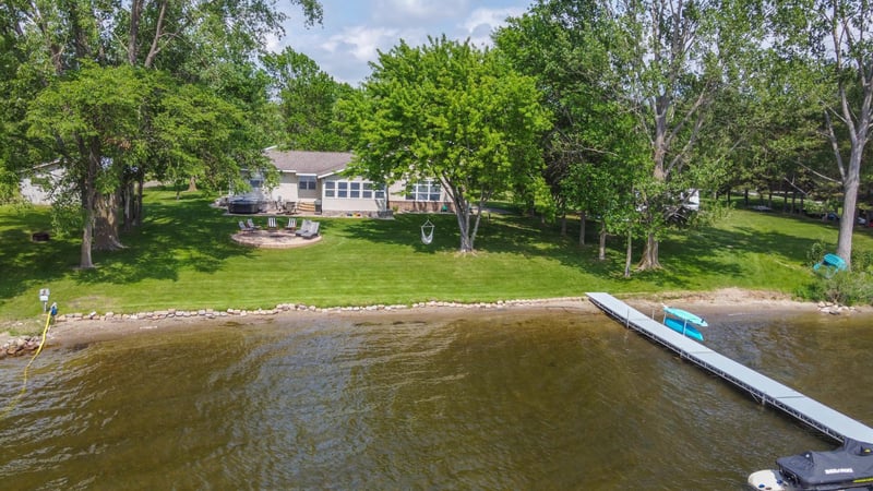 45555 Whispering Sands Ln, Perham, MN 56573