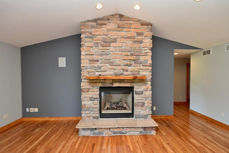 45115 Laura Ln, Rushford, MN 55971