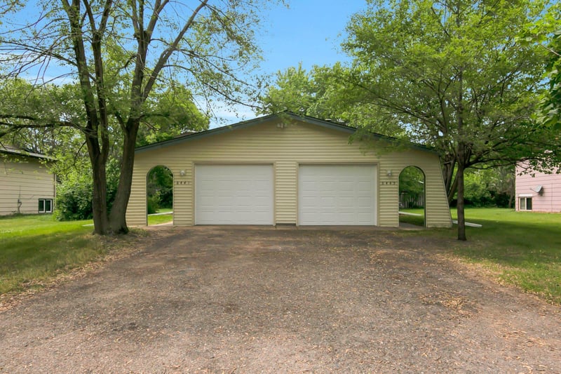 6441 Douglas Dr N, Brooklyn Park, MN 55429