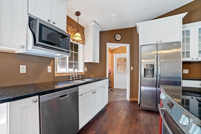 10291 Sullivan Rd, Britt, MN 55710