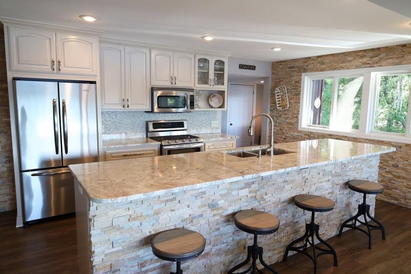 7772 Tewalt Rd, Siren, WI 54872