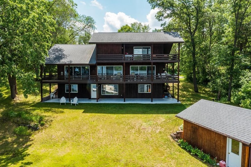 7772 Tewalt Rd, Siren, WI 54872