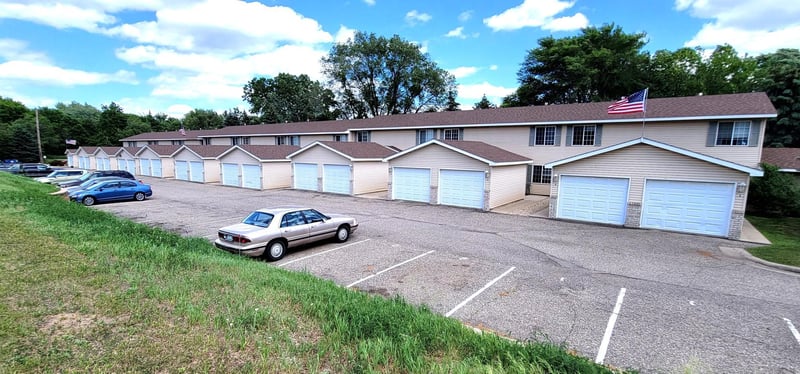 915 7th St #2-7, Jordan, MN 55352