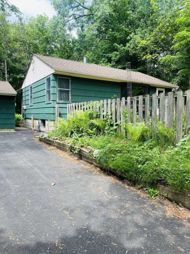 21310 Minnetonka Blvd, Greenwood, MN 55331