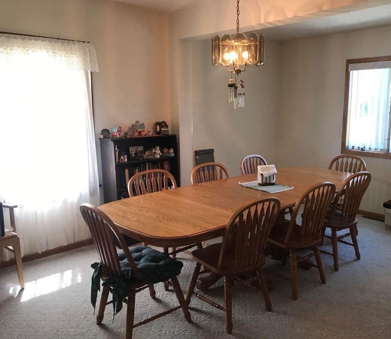 48778 145th St, Madelia, MN 56062