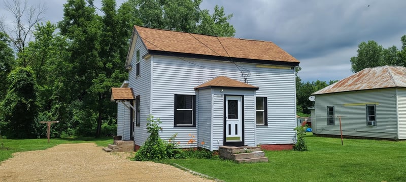 20174 W Mill Rd, Galesville, WI 54630