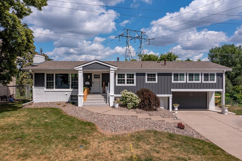 4500 Orchard Ave N, Robbinsdale, MN 55422