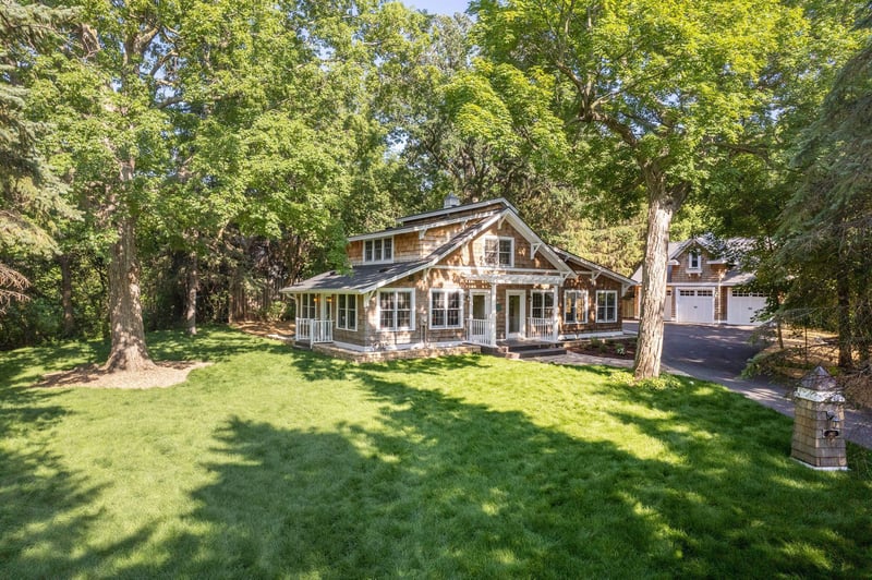 3801 Sunset Dr, Spring Park, MN 55384