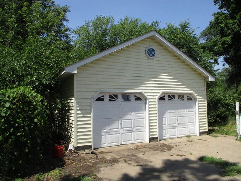 716 Baxter St N, Champlin, MN 55316