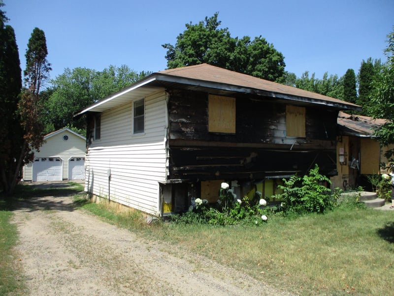 716 Baxter St N, Champlin, MN 55316