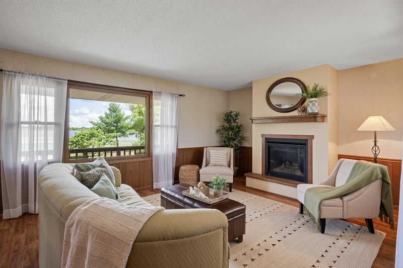 7735 Old Viking Blvd NW, Andover, MN 55303