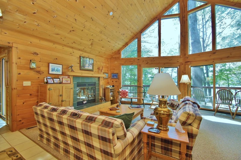 8133N Pine Crest Rd, Hayward, WI 54843