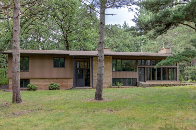 10043 Sucker Creek Rd, Rice, MN 56367
