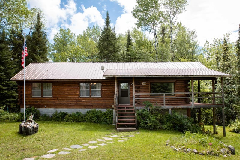 9003 Highway 1, Angora, MN 55703