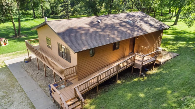 601 N Public St, Elmwood, WI 54740