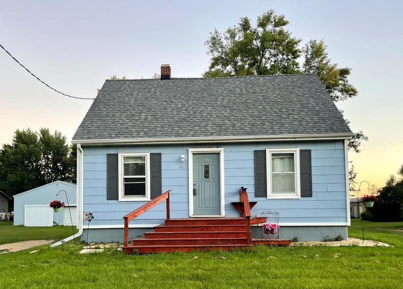 803 Troendle St SE, Mapleton, MN 56065