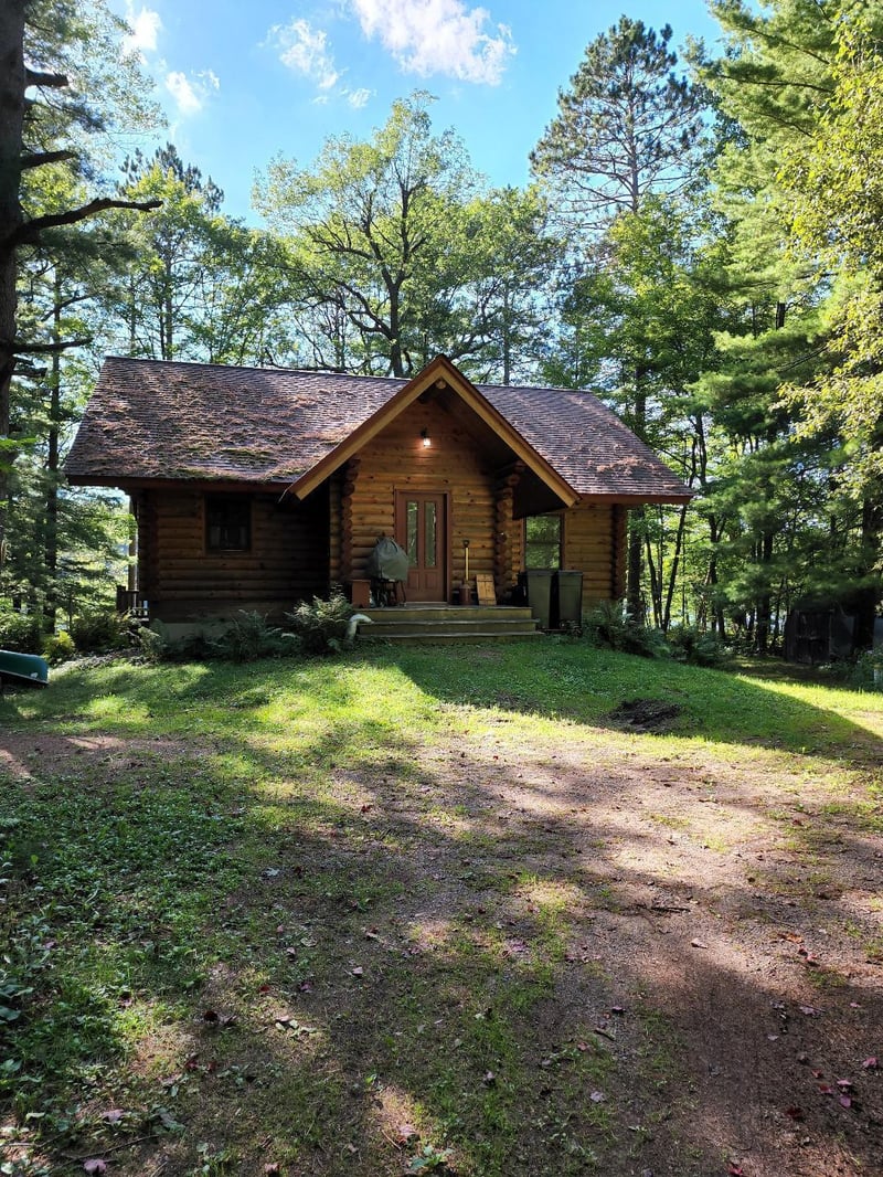 2808 10th St, Barronett, WI 54813