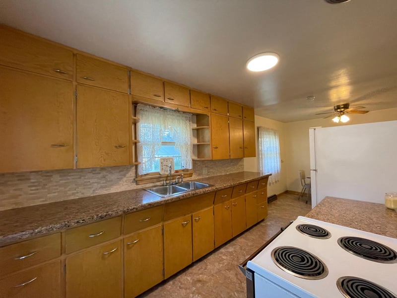 69364 290th St, Dexter, MN 55926