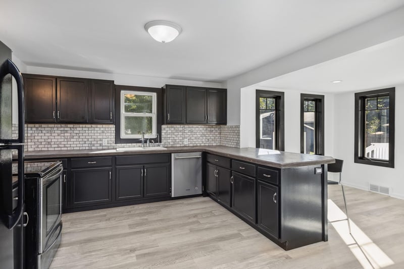 409 2nd St, Cleveland, MN 56017