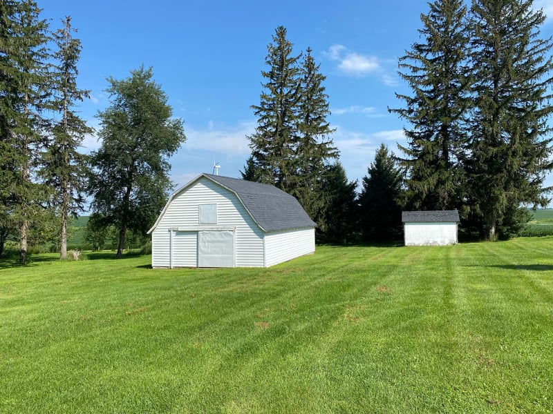 65796 310th St, Dexter, MN 55926