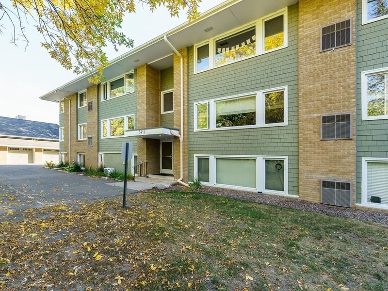 5412 France Ave S #202, Edina, MN 55410