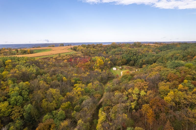 6278 Hop Hollow Rd, Houston, MN 55943