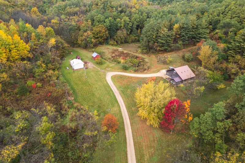 6278 Hop Hollow Rd, Houston, MN 55943