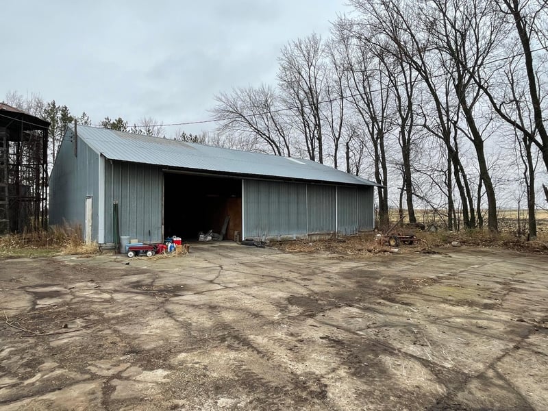 66385 230th St, Dexter, MN 55926