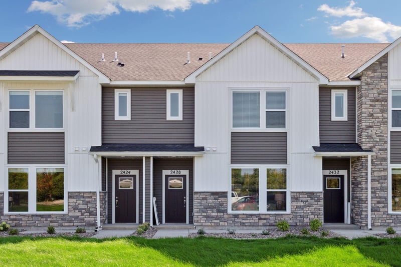 2428 S Blossom Cir, Orono, MN 55356