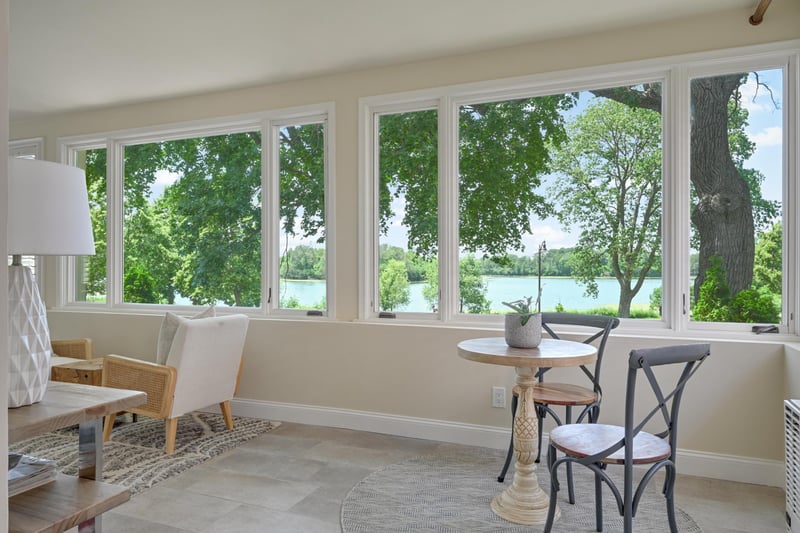 2677 E Lake Of The Isles Pw, Minneapolis, MN 55408