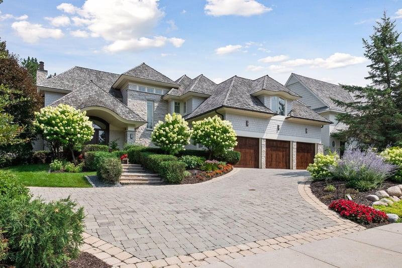 16103 Crosby Cove Rd, Wayzata, MN 55391