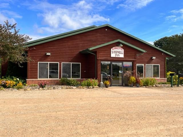 809 E Cedar St, Houston, MN 55943
