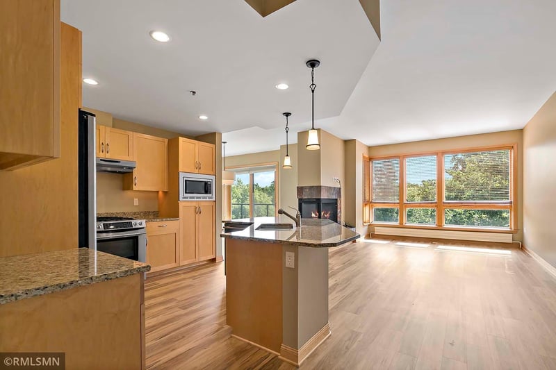 4201 Sunset Dr #N418, Spring Park, MN 55384