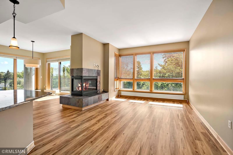 4201 Sunset Dr #N418, Spring Park, MN 55384