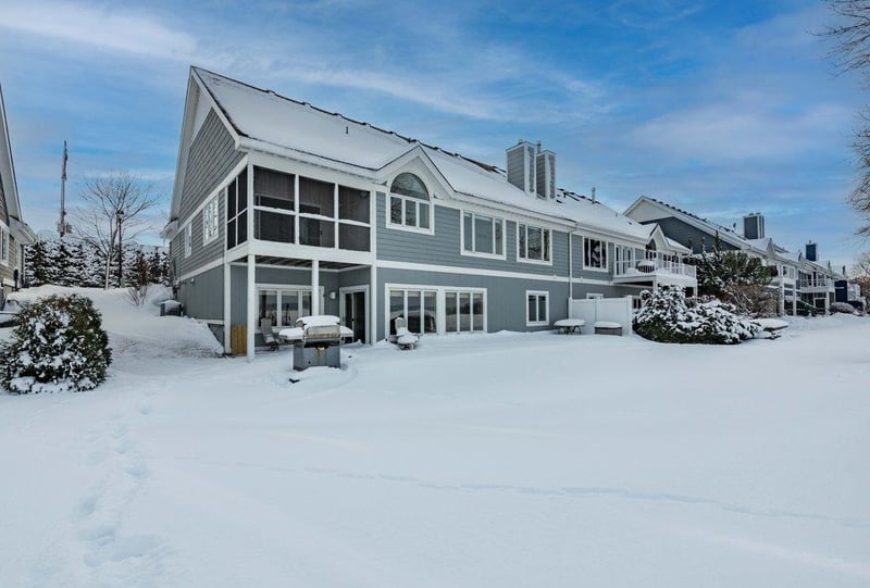 4232 W Arm Dr, Spring Park, MN 55384