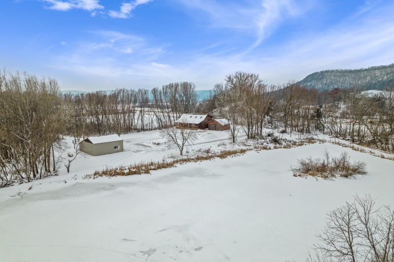 4095 State 76, Houston, MN 55943