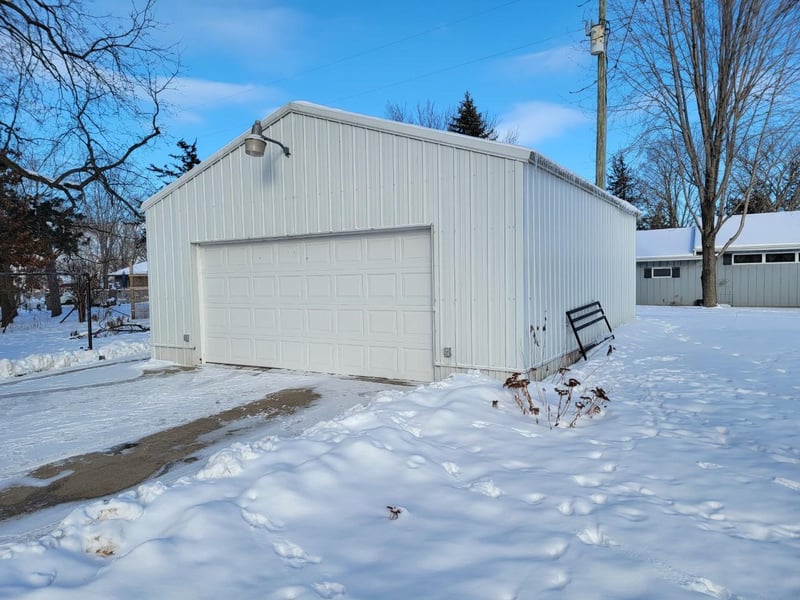 126 W 6th St, Cochrane, WI 54622