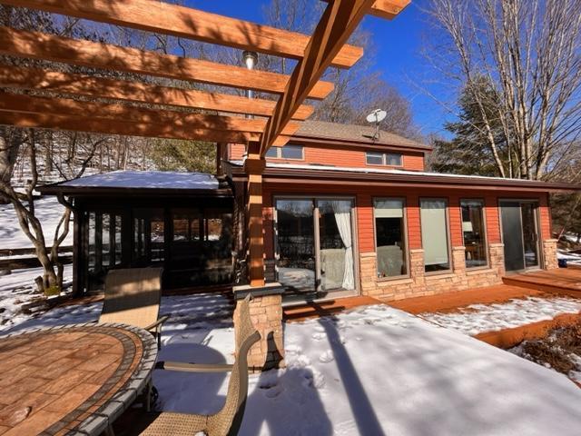 8338 Tt Rd, Houston, MN 55943