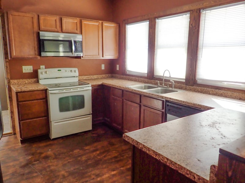 331 Minnesota Ave, Lake Wilson, MN 56151