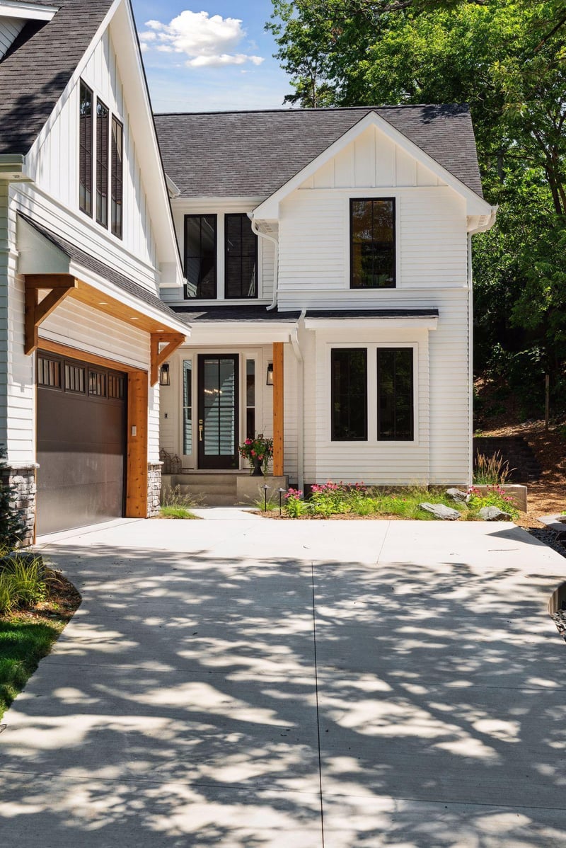 4037 Washburn Ave S, Minneapolis, MN 55410