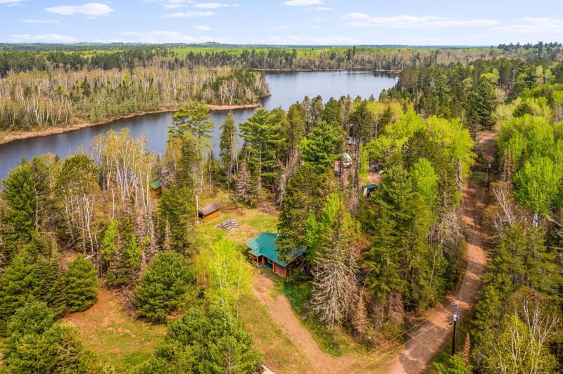 10469 Kitigan Lake Rd, Isabella, MN 55607