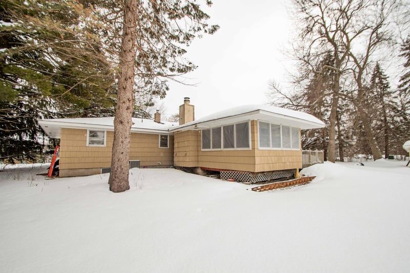 35 Hackberry Hill, Orono, MN 55356