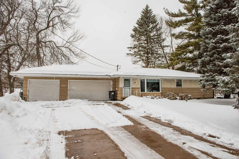 35 Hackberry Hill, Orono, MN 55356