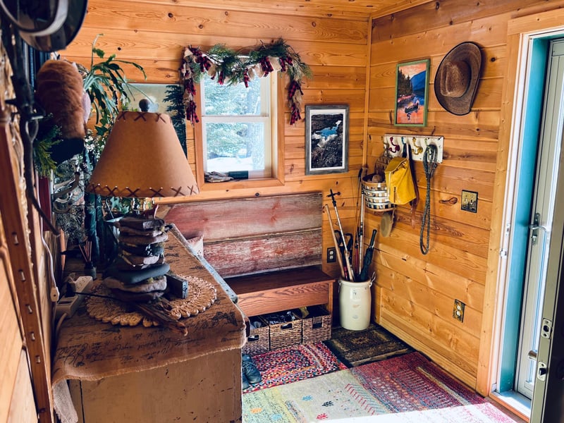 9 Forest Ln, Lutsen, MN 55612