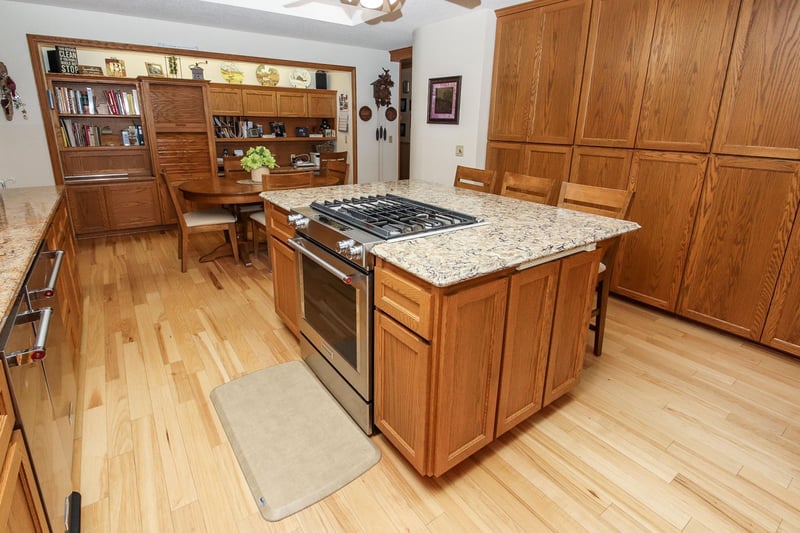 32188 Blattner St, Avon, MN 56310
