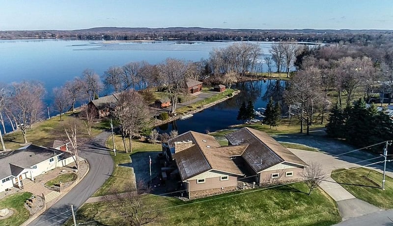 32188 Blattner St, Avon, MN 56310