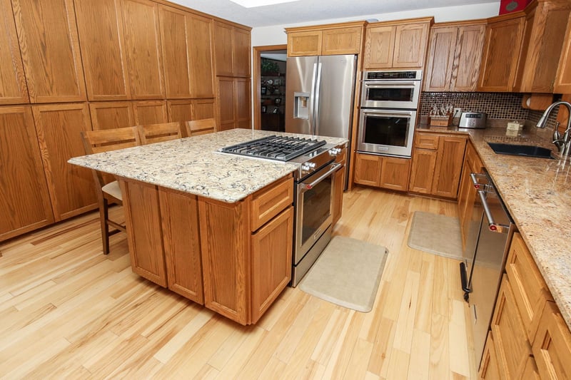 32188 Blattner St, Avon, MN 56310