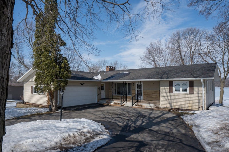 7821 Guthrie Way, Morristown, MN 55052