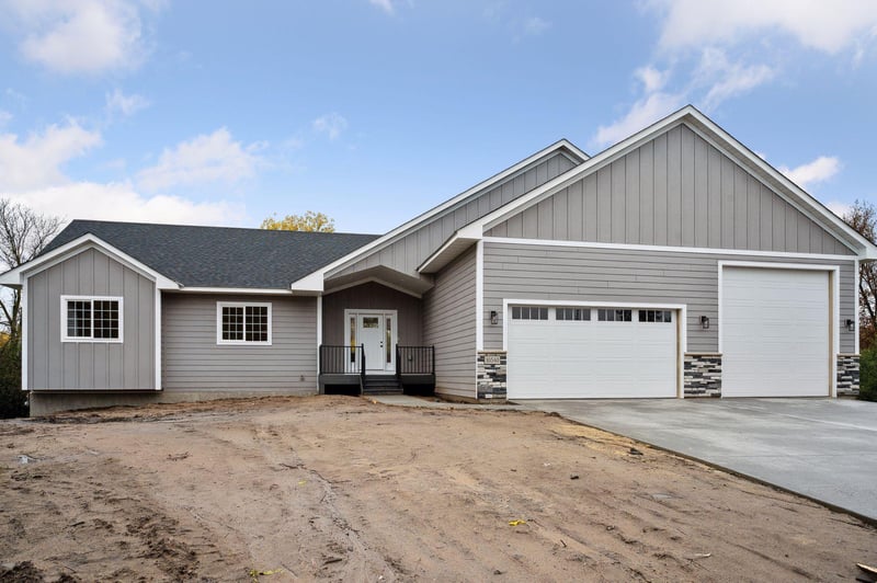 10540 Eagle Cir NW, Coon Rapids, MN 55433